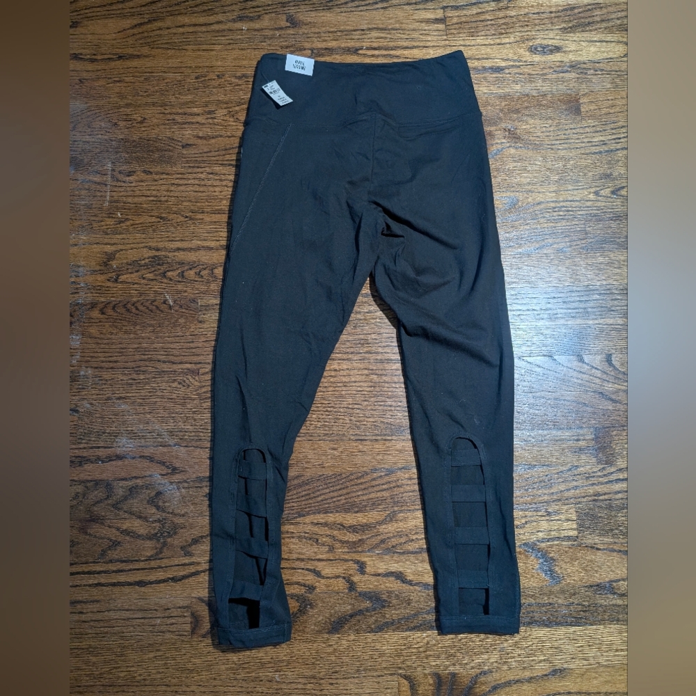 PINK Victoria's Secret Black Leggings with Split Cuff Design